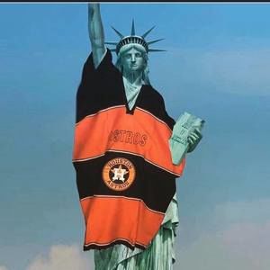 Meet your Posher, Marcos